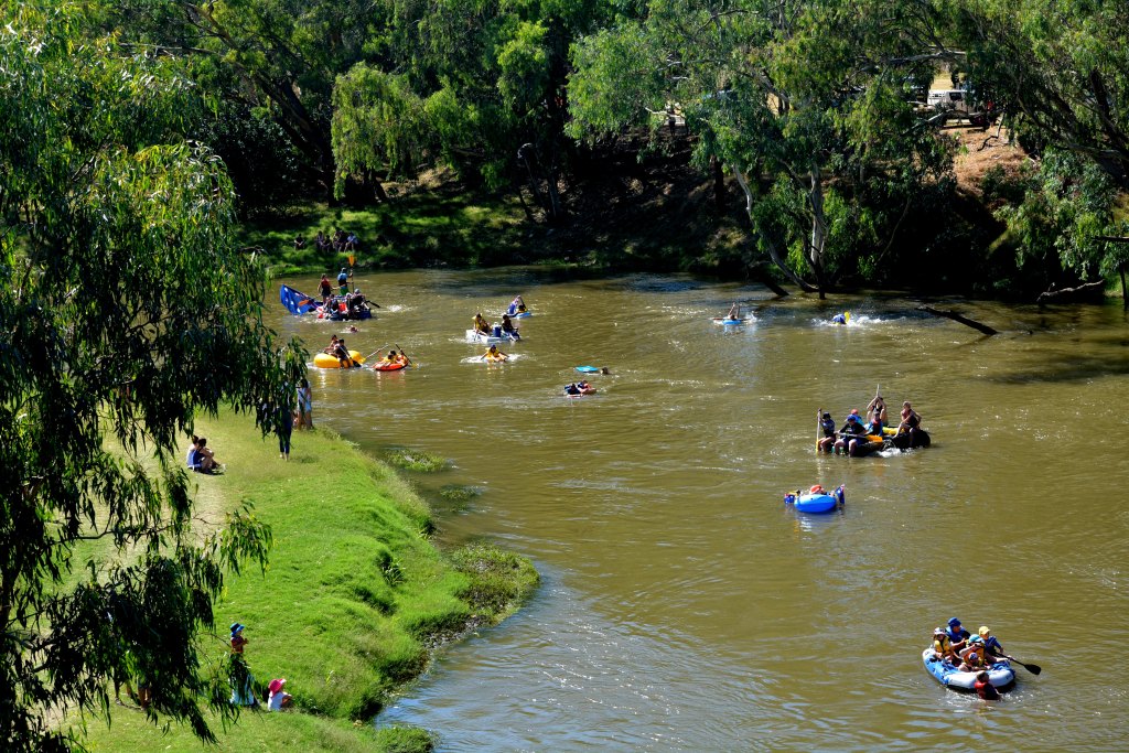 01. Australia Day on the Namoi - by DT January