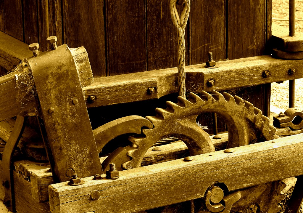 013-OCT15-Keepit Dam relic.jpg