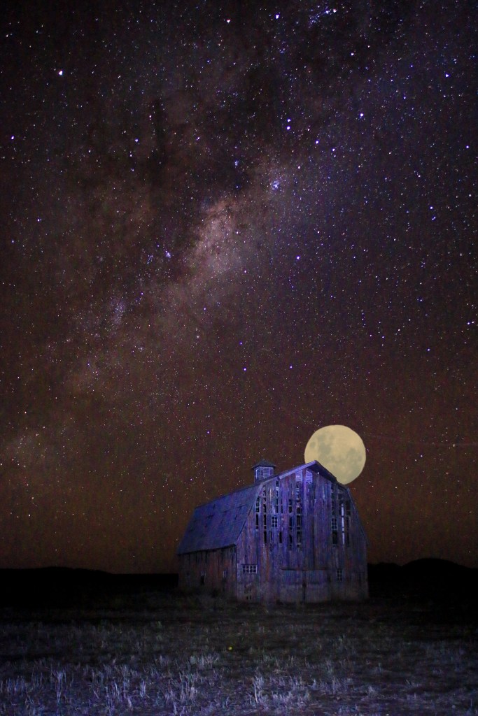 StuartDolbel_2ndMayTheme_Moonrise