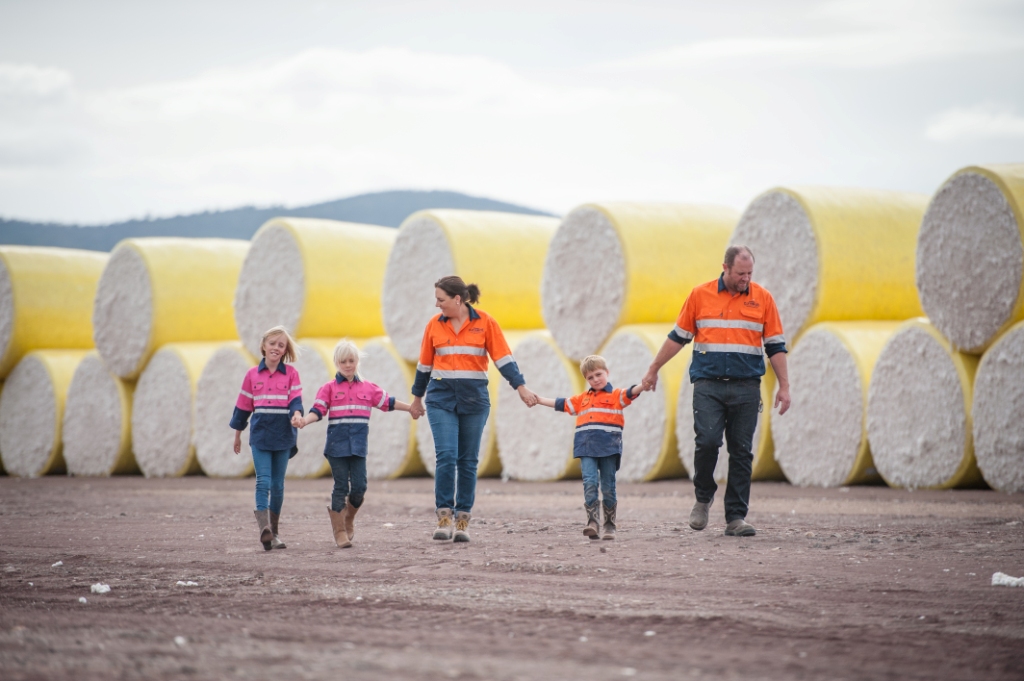 12_kateoram_cottonfamily